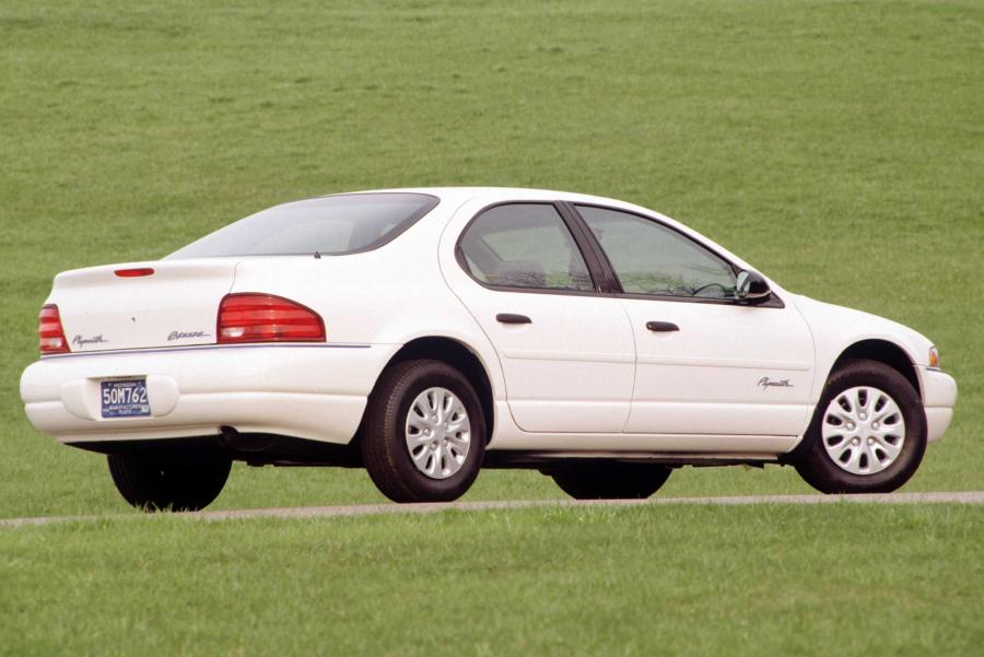  Plymouth Breeze 1997 года  (фото 3 из 5)